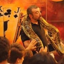 Mago Mergellino magia con serpenti
